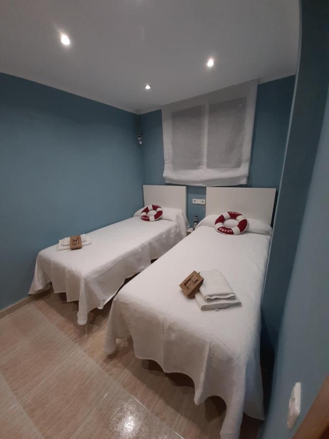 Apartamento Acantilados Vistas Mar Салоу Екстериор снимка