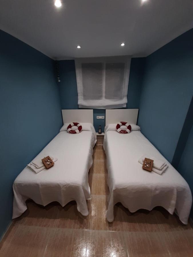 Apartamento Acantilados Vistas Mar Салоу Екстериор снимка