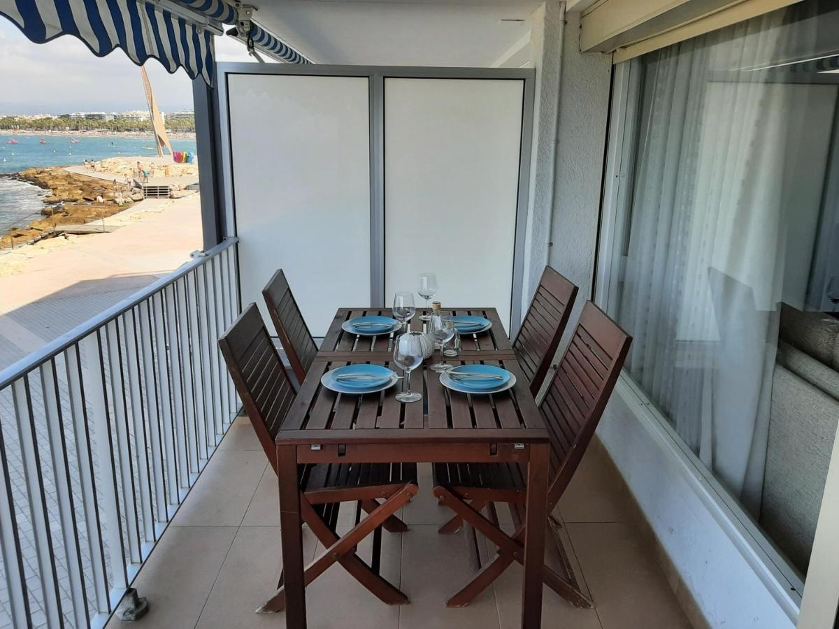 Apartamento Acantilados Vistas Mar Салоу Екстериор снимка
