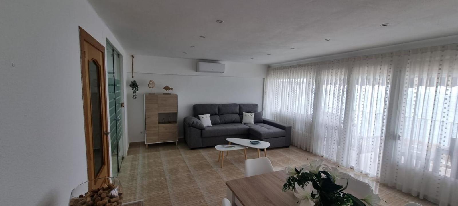 Apartamento Acantilados Vistas Mar Салоу Екстериор снимка