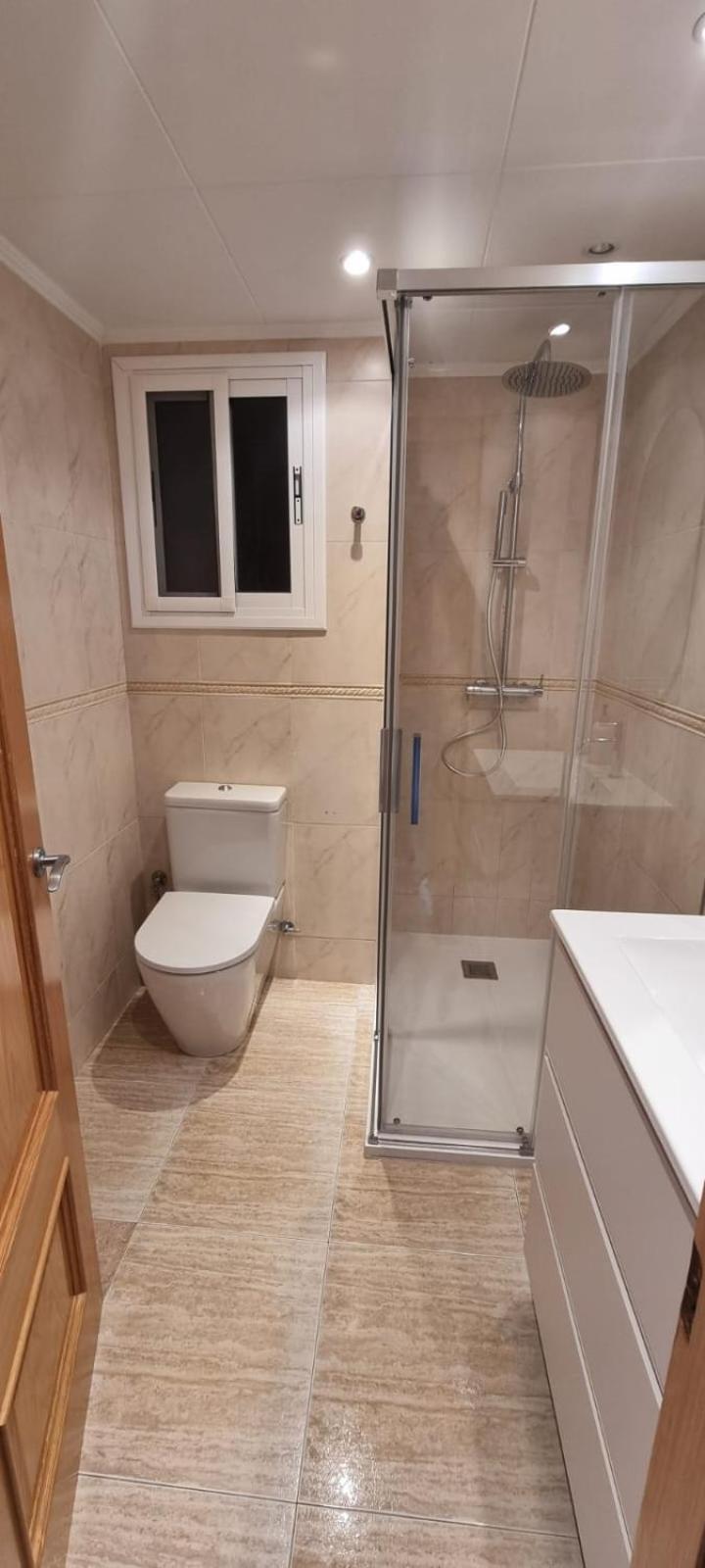 Apartamento Acantilados Vistas Mar Салоу Екстериор снимка